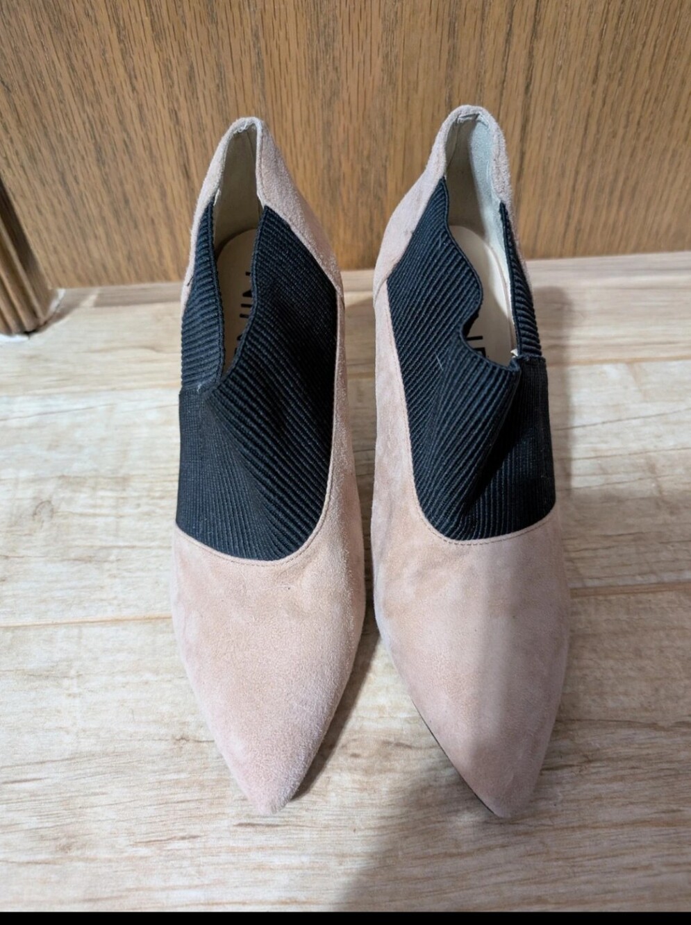 Nine West Tan Suede Pointed Slip-On Heels with Black Elastic SIZE 8